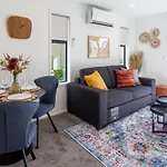 Central City Escape 1 Bed 1 Bath Near Hagley Park